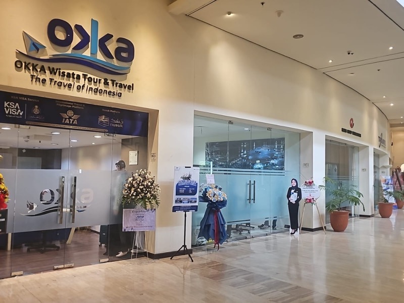 Tampak depan kantor Okkatravel Surabaya